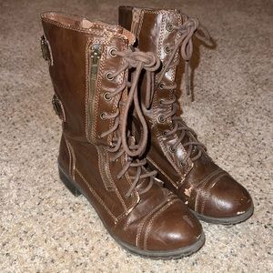 Brown boots